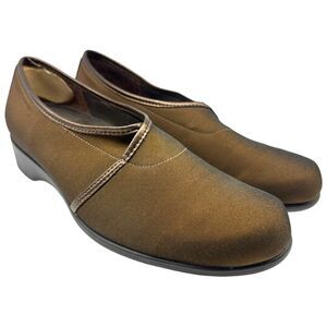 Munro‎ American Comfort Slip-On Wedge Loafer Bronze Metallic Fabric Size 8.5 W